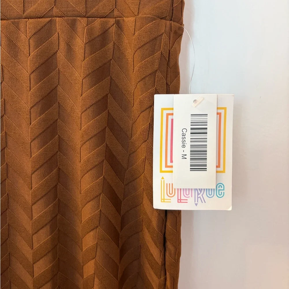 LuLaRoe Brown Chevron Midi Skirt NWT 16-20 W/L 26 M Cassie - Picture 2 of 6